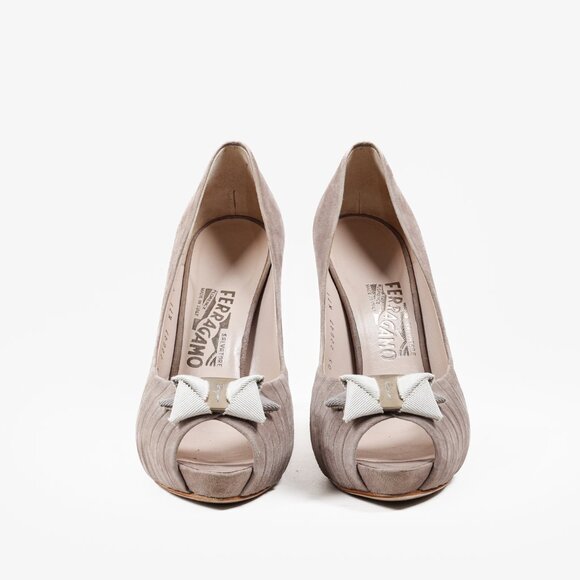 Salvatore Ferragamo Mauve Suede Platform Heels - Picture 2 of 10